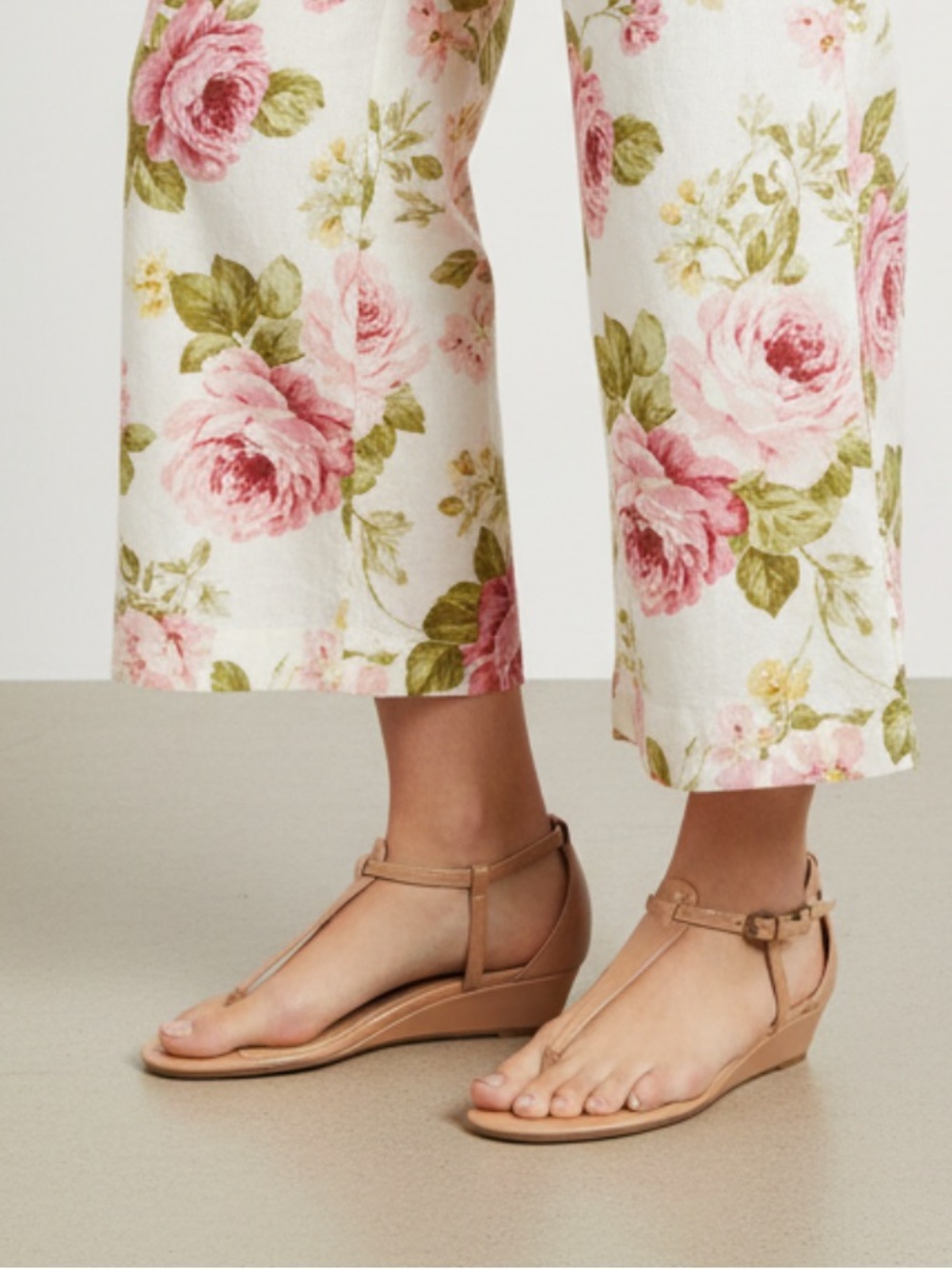 Splendid T-Strap Wedge Sandal in Tan